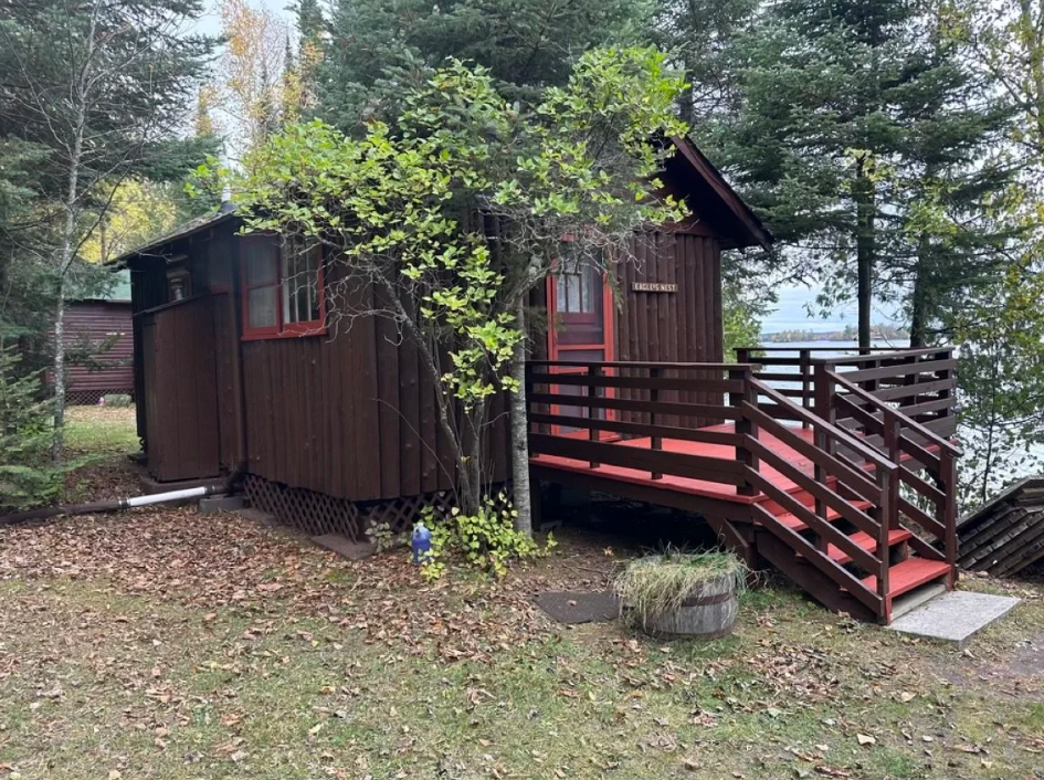 Eagles Nest Cabin Grey Wolf Lodge Pelican Lake Orr, MN